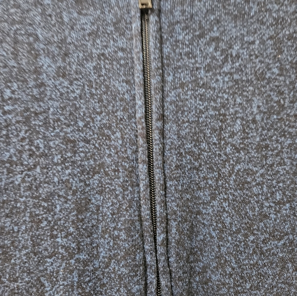 Disney boys Jacket Size meduim. In blue and black with zipper and hood. - Picture 5 of 16